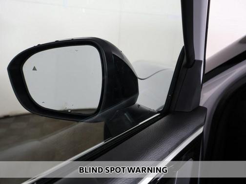 White Diamond 2026 Mitsubishi Outlander LE 1.5T 2WD