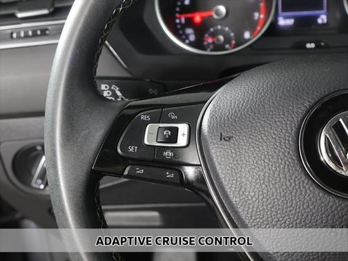 Platinum Gray Metallic 2021 Volkswagen Tiguan 2.0T SE 4MOTION