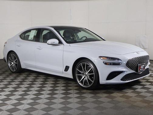 2022 Genesis G70 2.0T AWD