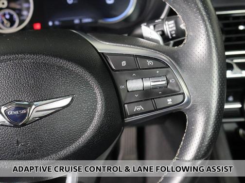 2022 Genesis G70 2.0T AWD
