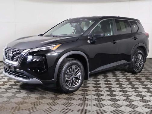 Super Black 2023 Nissan Rogue S