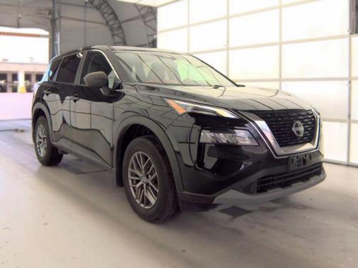 Super Black 2023 Nissan Rogue S