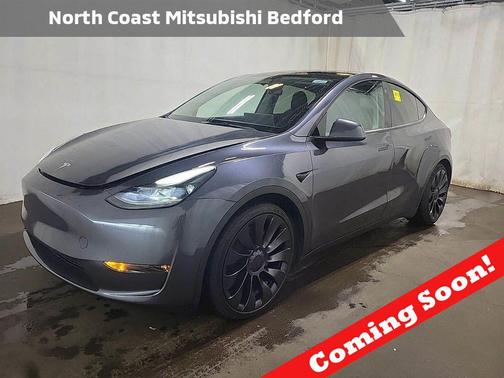 Gray 2023 Tesla Model Y Performance Dual Motor All-Wheel Drive