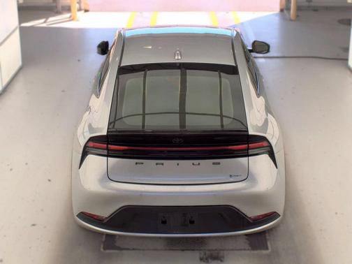 Cutting Edge 2025 Toyota Prius LE