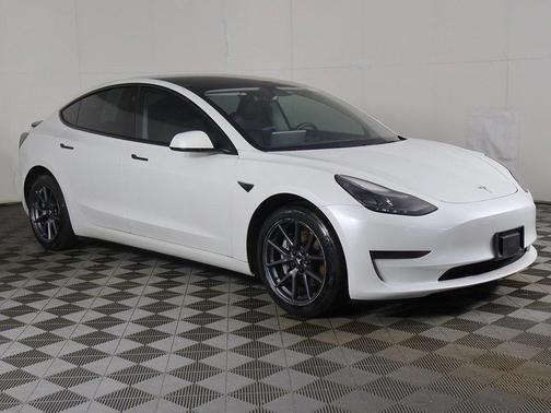 2023 Tesla Model 3 Standard Range
