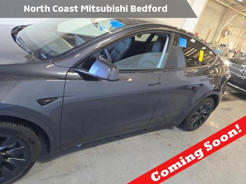 2024 Tesla Model Y Long Range Dual Motor All-Wheel Drive