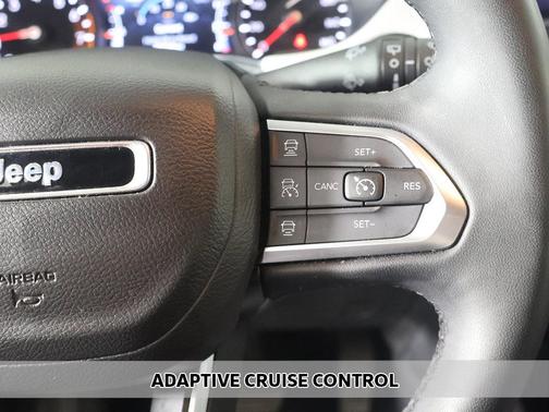 Bright White Clearcoat 2024 Jeep Compass Limited