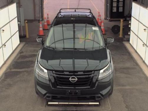 2023 Nissan Pathfinder SL 4WD