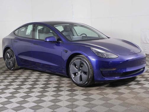 2021 Tesla Model 3 Standard Range Plus