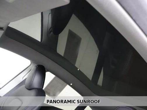 Pearl White Multi-Coat 2023 Tesla Model Y Long Range Dual Motor All-Wheel Drive