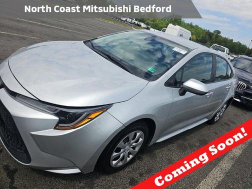 Classic Silver Metallic 2022 Toyota Corolla LE