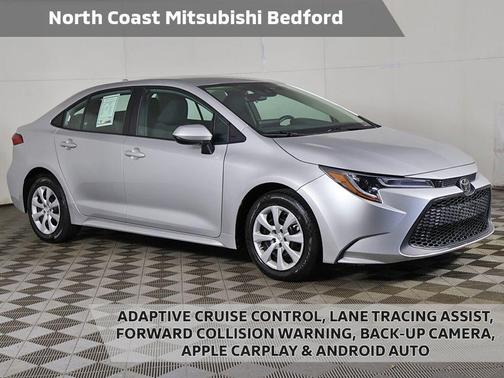 Classic Silver Metallic 2022 Toyota Corolla LE