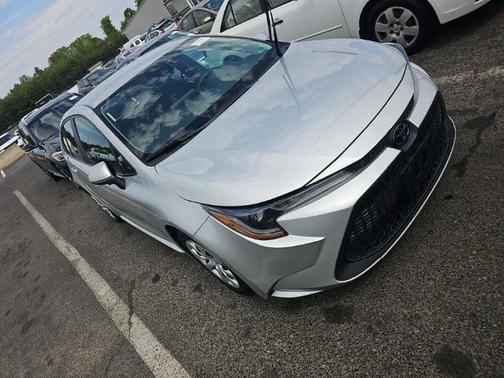 Classic Silver Metallic 2022 Toyota Corolla LE