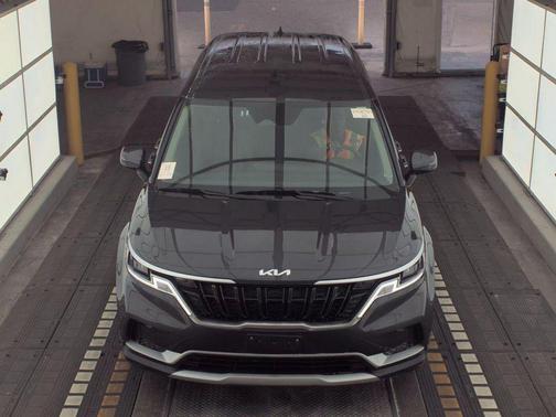 Panthera Metal 2024 Kia Carnival LX