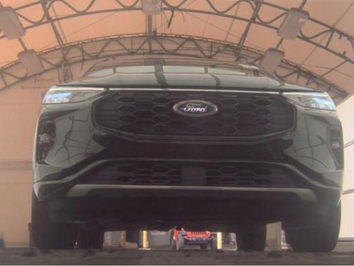 Agate Black Metallic 2023 Ford Escape ST-Line Select