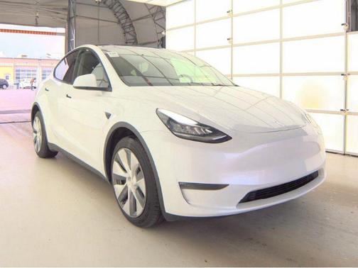 2023 Tesla Model Y Long Range Dual Motor All-Wheel Drive