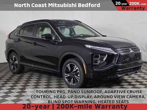 Labrador Black Pearl 2026 Mitsubishi Eclipse Cross SEL