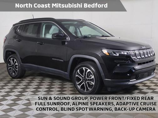 Diamond Black Crystal Pearlcoat 2022 Jeep Compass Limited