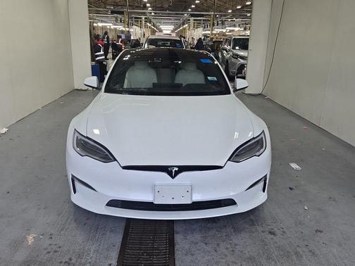 2021 Tesla Model S Plaid