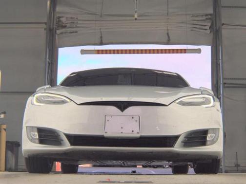 2018 Tesla Model S 75D