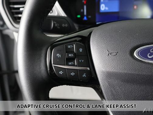 2025 Ford Escape PHEV SE