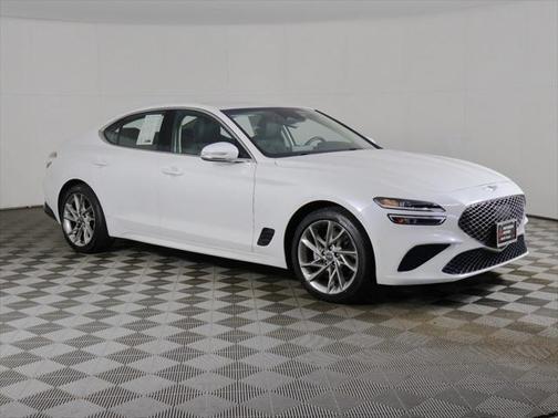 2022 Genesis G70 2.0T AWD