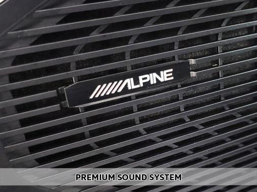 Bright White Clearcoat 2022 Jeep Wagoneer Series II 4x4