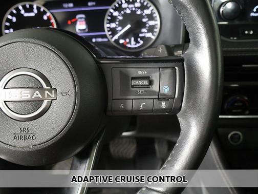 Pearl White Tricoat 2023 Nissan Rogue SL