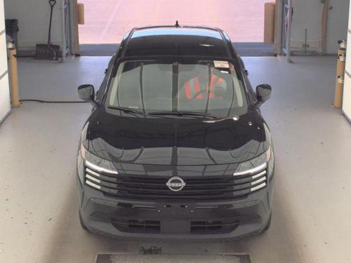 Super Black 2025 Nissan Kicks SV