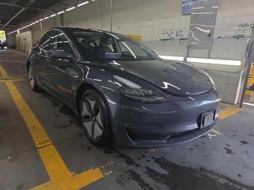 Gray 2018 Tesla Model 3 Long Range