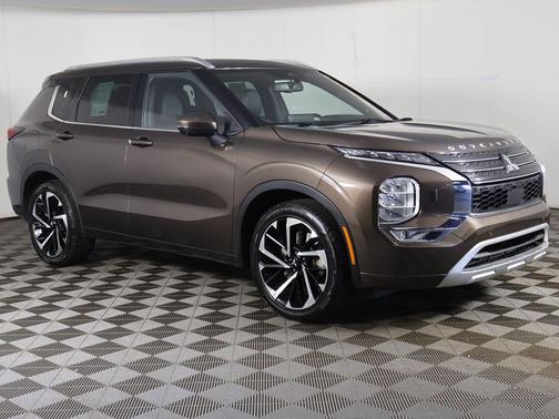Deep Bronze Metallic 2022 Mitsubishi Outlander SEL S-AWC