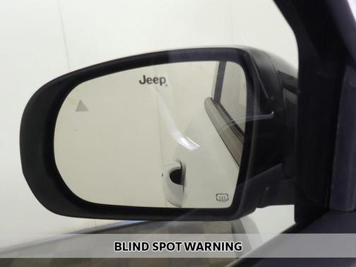 Bright White Clearcoat 2022 Jeep Compass Latitude