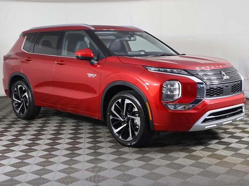 2025 Mitsubishi Outlander PHEV SEL