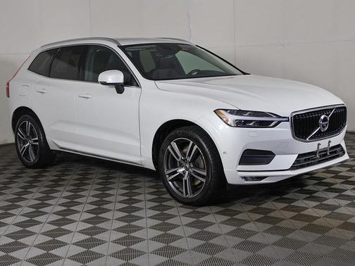 2018 Volvo XC60 T6 Momentum