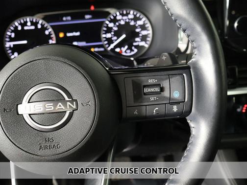 Solid Gray/Super Black 2024 Nissan Pathfinder SL 4WD