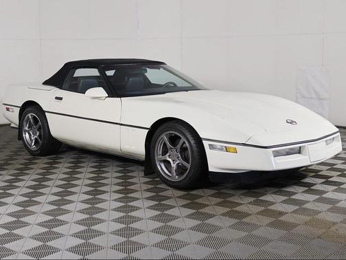 1986 Chevrolet Corvette Base