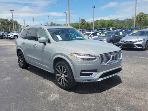 2024 Volvo XC90 B5 Core Bright Theme