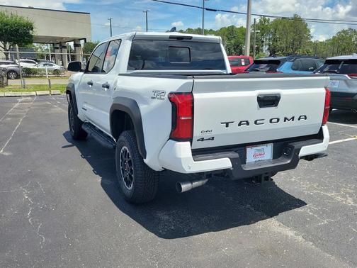 2025 Toyota Tacoma TRD Off Road