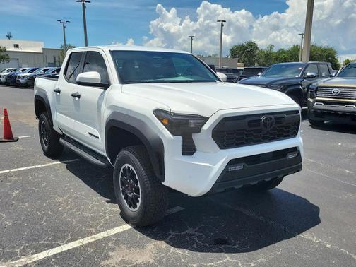 2025 Toyota Tacoma TRD Off Road