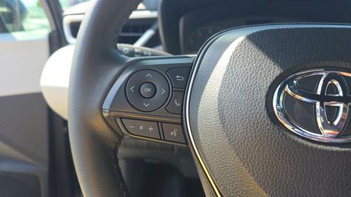 Celestite 2025 Toyota Corolla SE