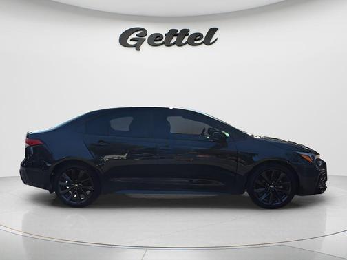 Underground 2025 Toyota Corolla SE