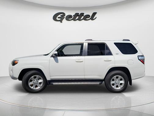 Super White 2021 Toyota 4Runner SR5