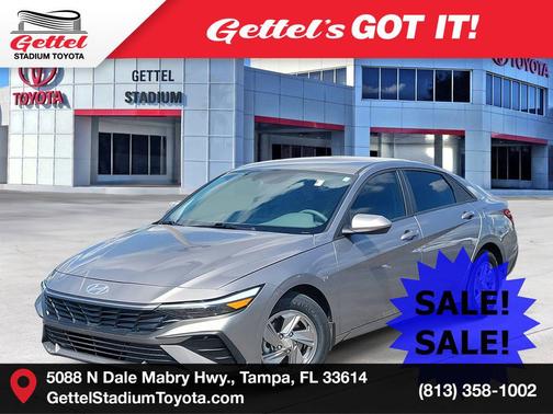 2025 Hyundai ELANTRA SE