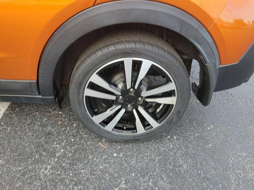2018 Nissan Kicks SR