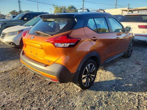 2018 Nissan Kicks SR