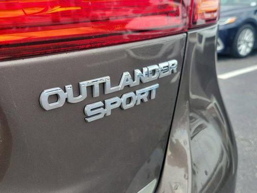 2016 Mitsubishi Outlander Sport 2.0 ES