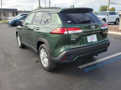 2023 Toyota Corolla Cross LE