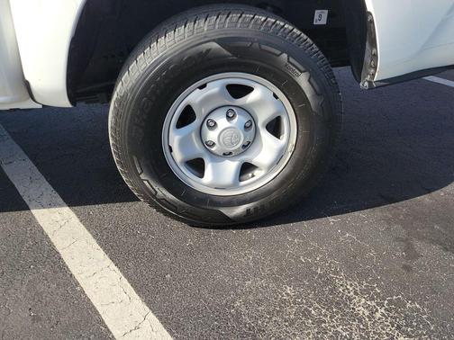 2023 Toyota Tacoma SR