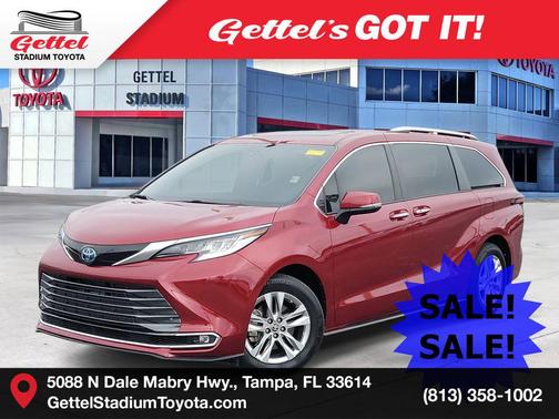 2023 Toyota Sienna Limited 7-Passenger