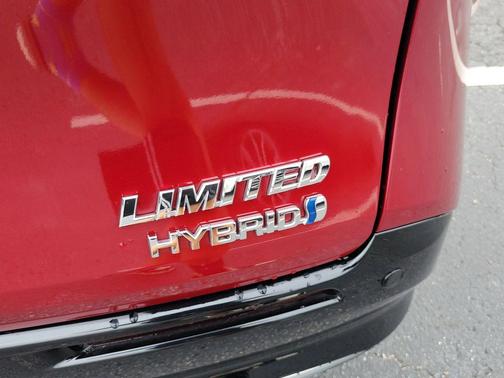 2023 Toyota Sienna Limited 7-Passenger
